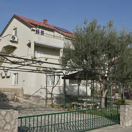 Apartments Bestak Veglia Exterior foto