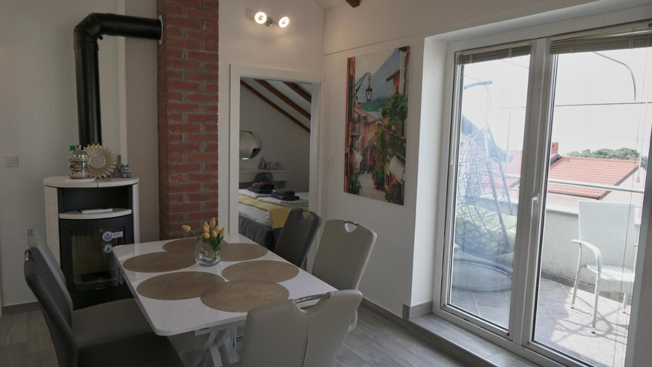Apartments Bestak Veglia Exterior foto